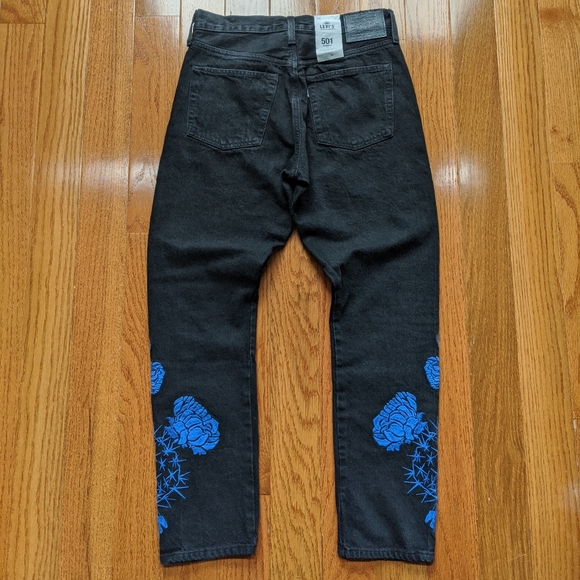 NWT Levi's Embroidered 501 Skinny Jeans - Picture 5 of 8